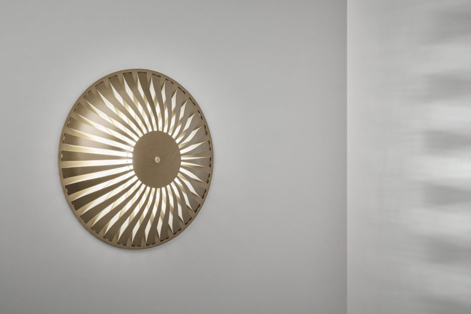 Glint Wall Light