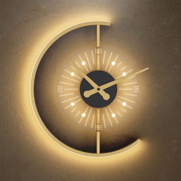 Modrenistic Wall clock design