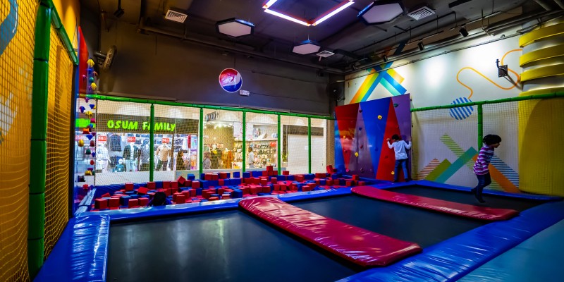 trampoline at bounce karachi