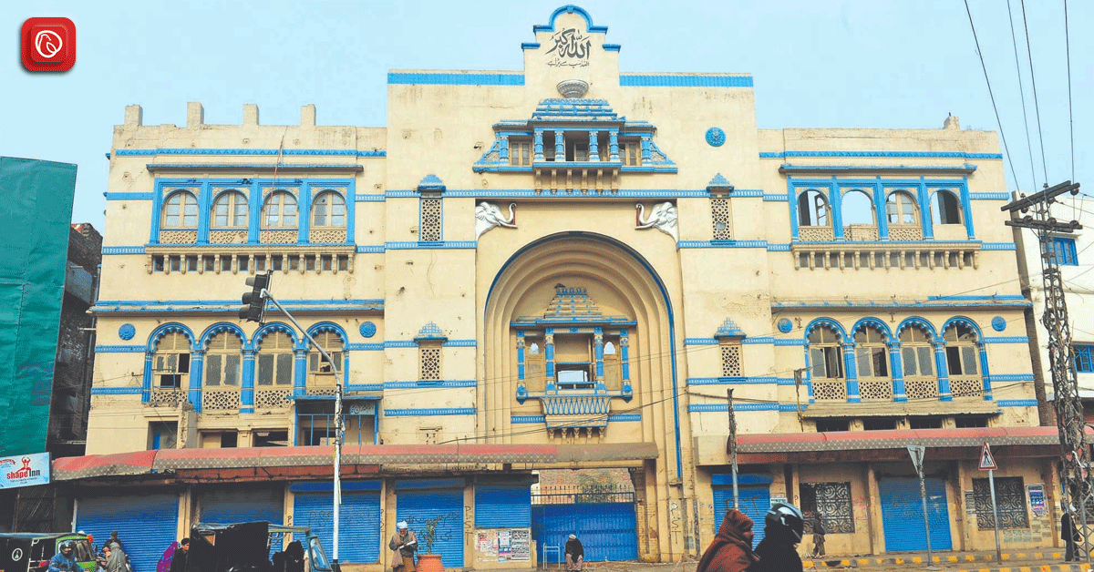 Exploring Lahore’s Iconic Lakshmi Chowk: A Comprehensive Guide 