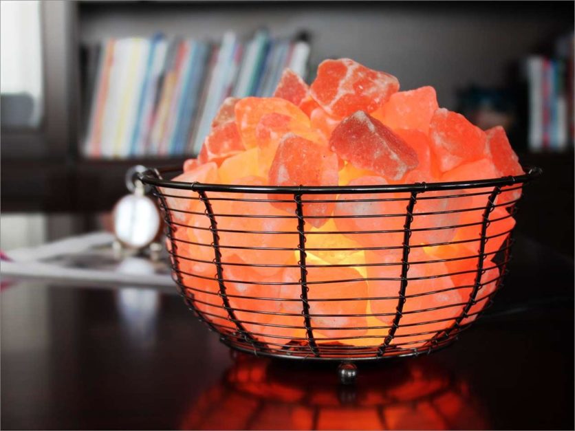 Metal Basket Salt Lamp