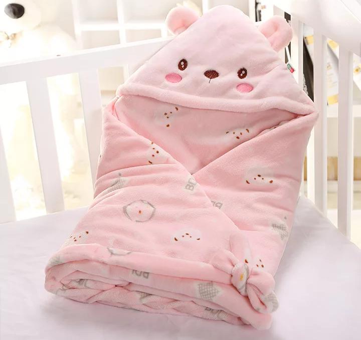 Choosing the Perfect Baby Blanket for Your Little One | Graana.com