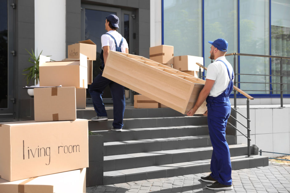 Pakistan's no 1 moving service providers MOVEIT 