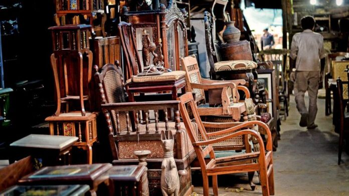 Gharibabad-Furniture-Market 