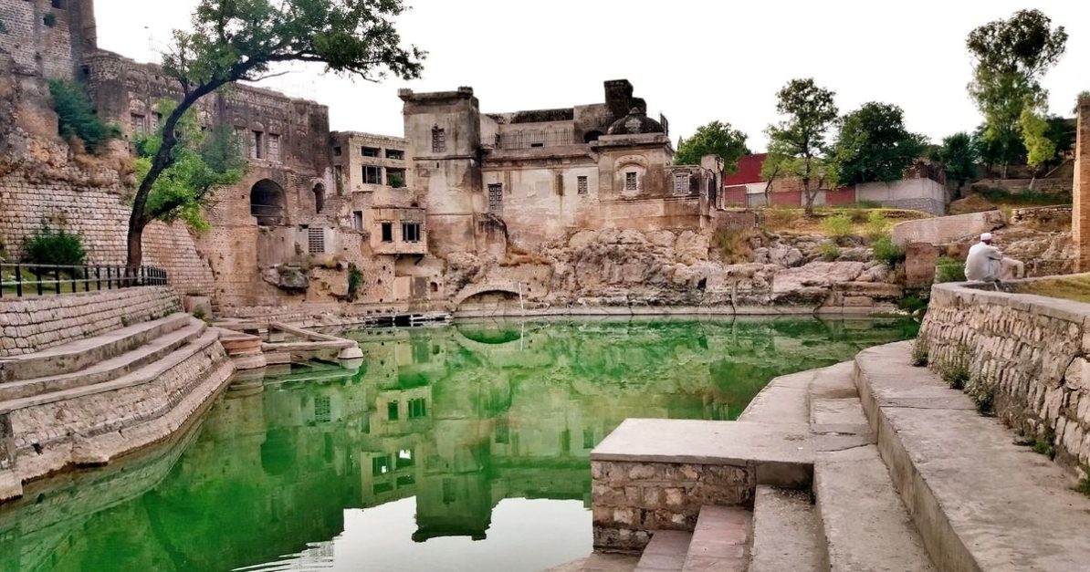 Katas Raj Temple choa saidan