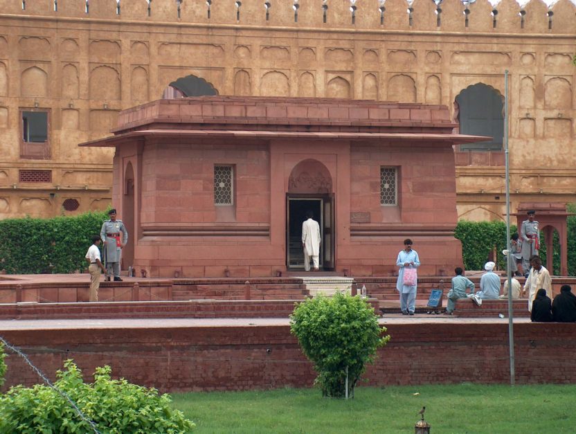 Batti Chowk 