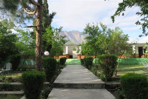 CHILAS HOTELS