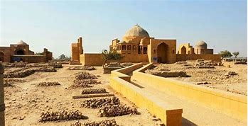 Makli Graveyard 