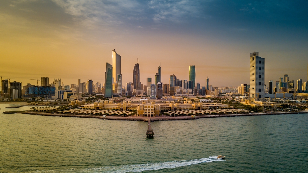 Kuwait’s property market balances stability and growth. Discover the trends shaping the future of real estate in the region.